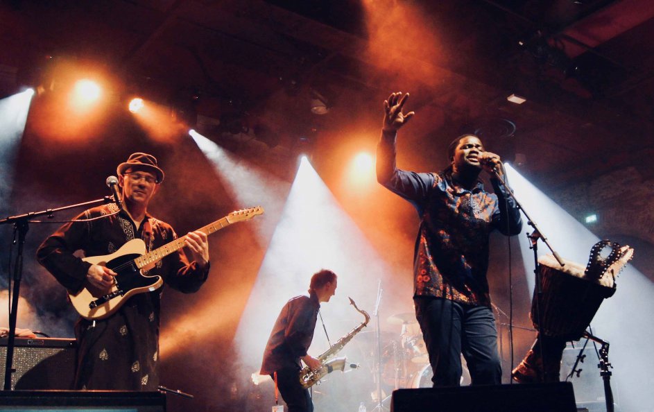 D'JAM TRIBU en live - festival des Vendanges - Alenya- 66200. FRANCE